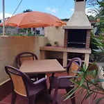 Jardin, Terraza Y Barbacoa Lejlighed *