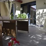 Apartamento Jardin, Terraza Y Barbacoa