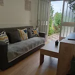 Jardin, Terraza Y Barbacoa Apartamento