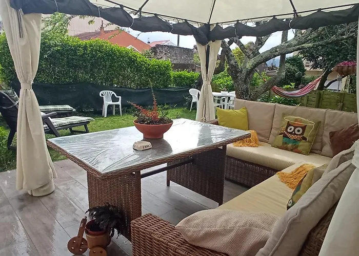 Jardin, Terraza Y Barbacoa 公寓 格罗韦