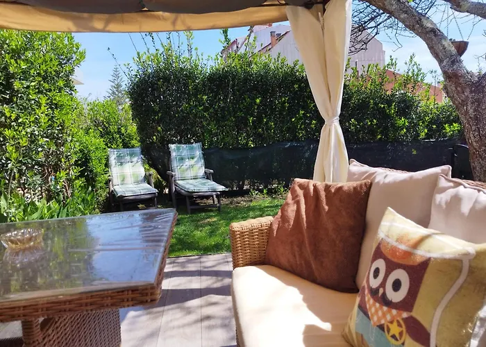 Jardin, Terraza Y Barbacoa 格罗韦
