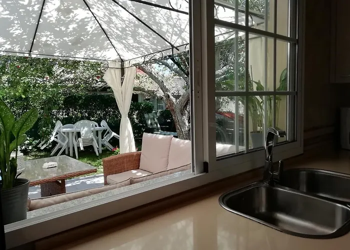 Jardin, Terraza Y Barbacoa 公寓 *